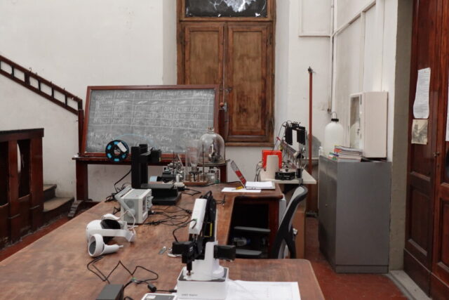 laboratorio fisica foto 5
